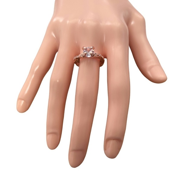 Rose Gold Solitaire Simulated Zircon Ring Fashion Dinner Cocktail Side Stones - Picture 1 of 10